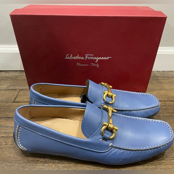 Salvatore Ferragamo Light Blue Gold Buckle Drivers Size 10 - Picture 3 of 12